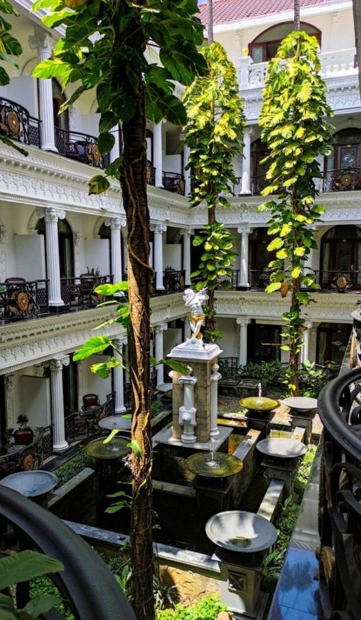 The Grand Palace Hotel Маланг Екстер'єр фото