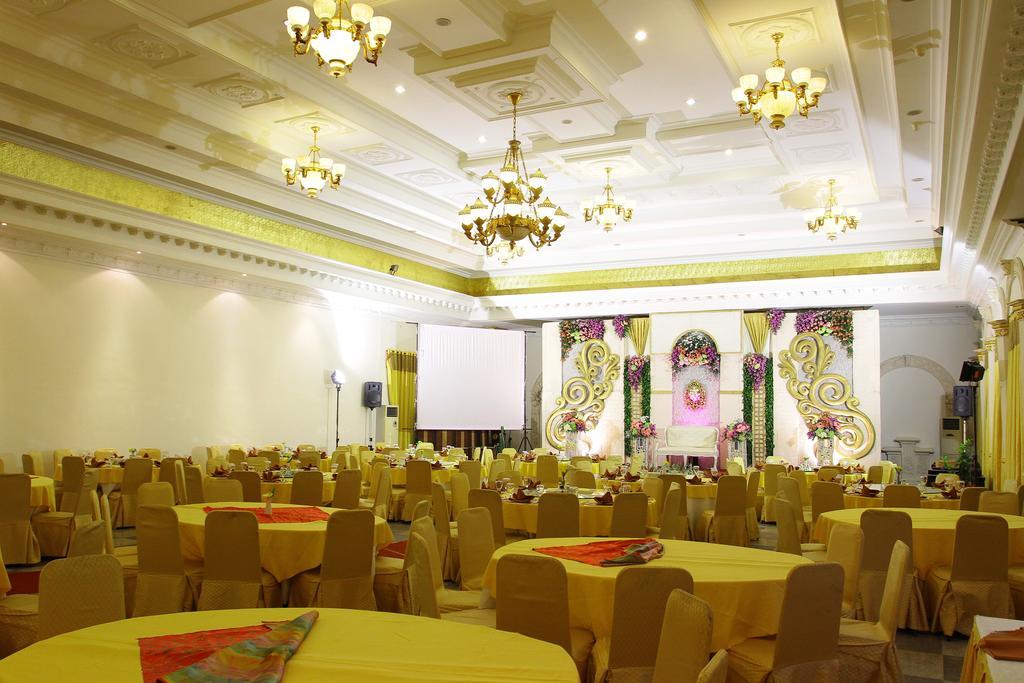The Grand Palace Hotel Маланг Екстер'єр фото